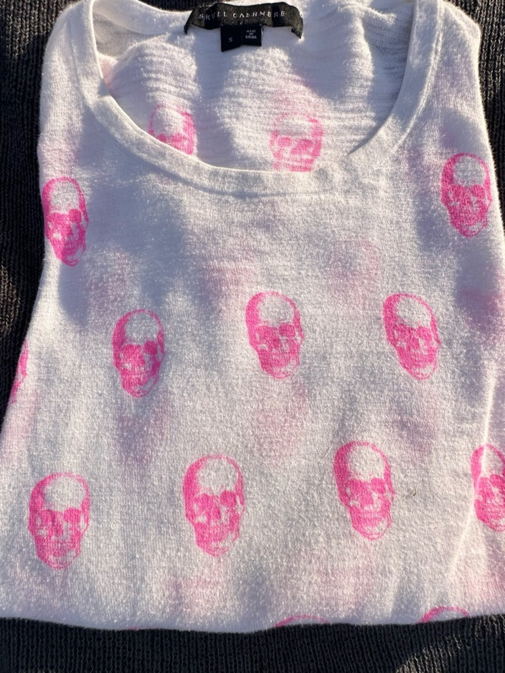 Skull Cashmere Kids White Sweater with Pink Skull Pattern